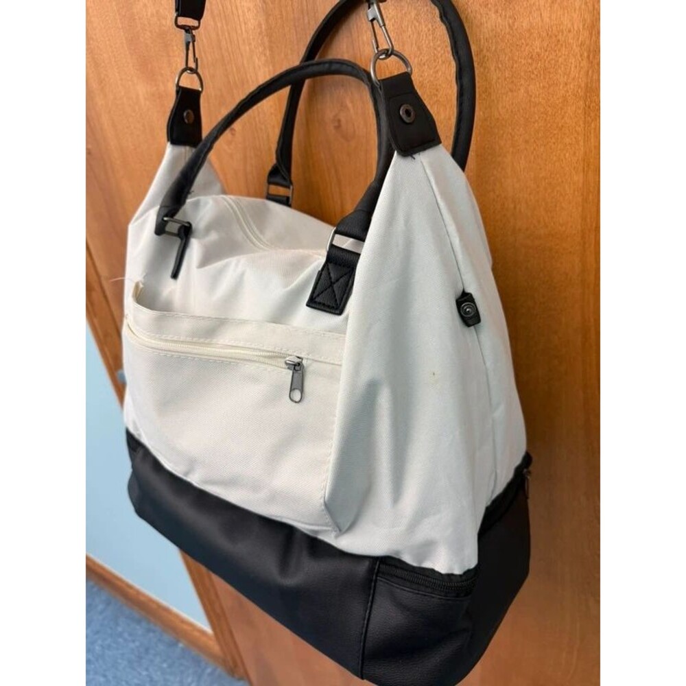 DSW minimalist white-black weekender duffel - Picture 2 of 16
